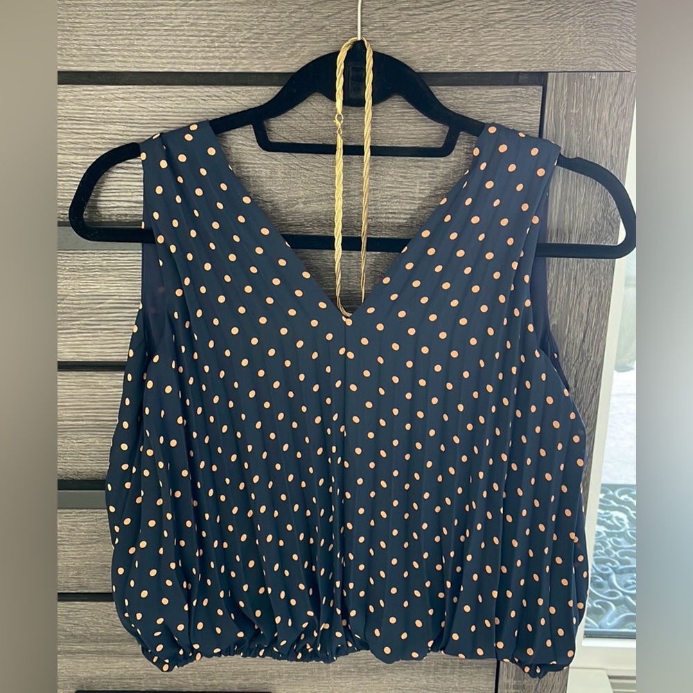 Banana Republic Dressy  Pleated Cropped polka dot bubble hem  dress top.
